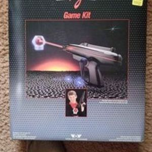 1980s set of World of Wonder Laser Tag 2X everything we except Star Base